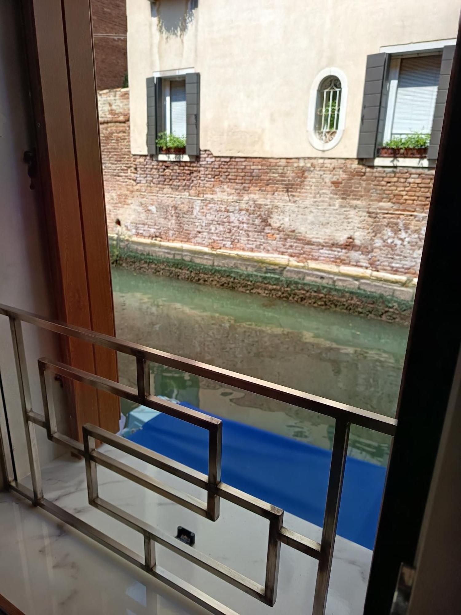 Ca Lucia Canal View Veneţia Exterior foto